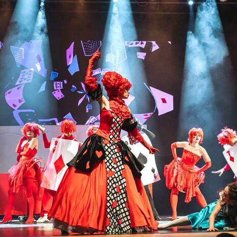 alice-in-an-amazing-world_img_1b1a3add-bbde-4377-b194-d01790de7bb6