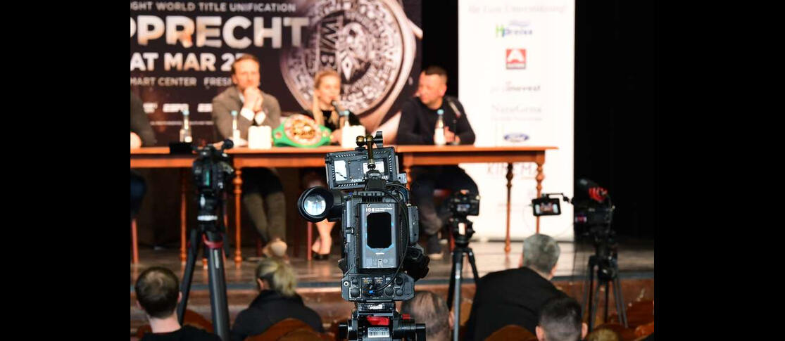 Das Parktheater als Location für Pressekonferenzen