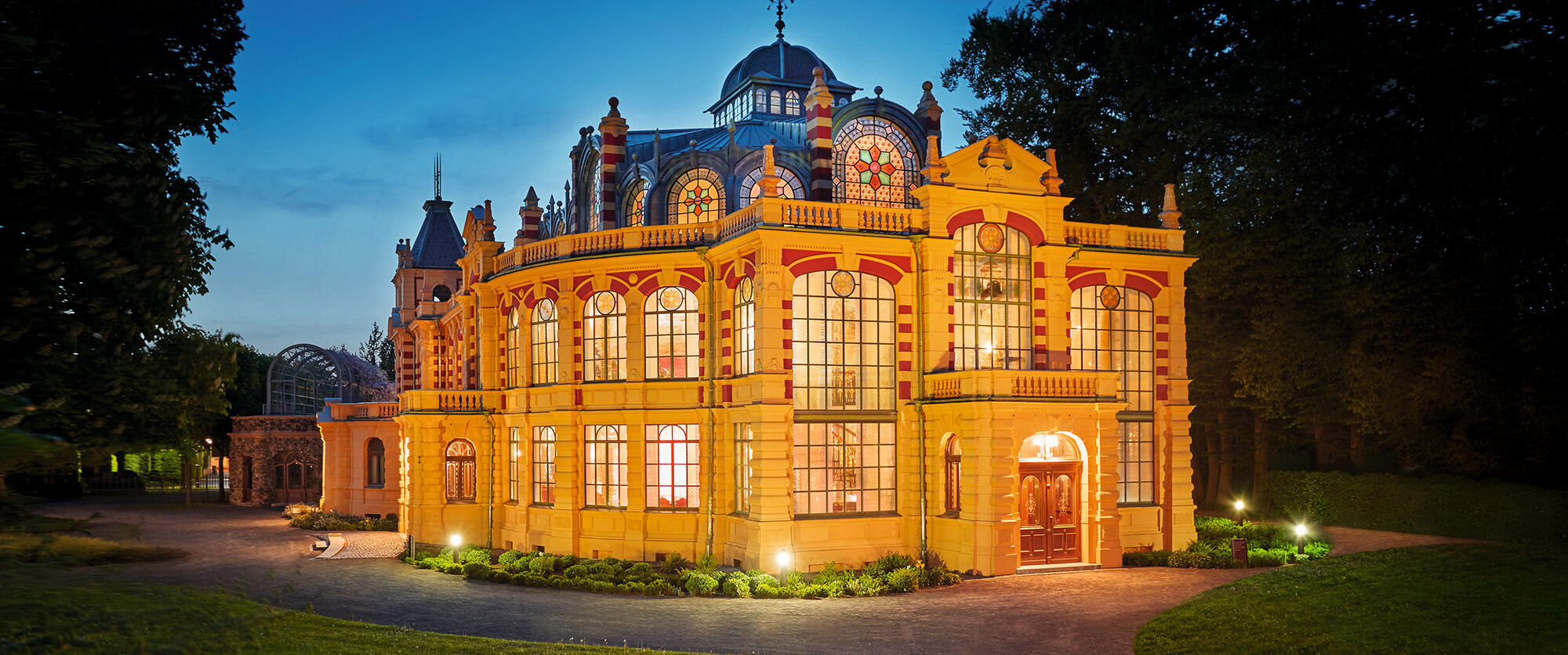 Willkommen im Parktheater im Kurhaus